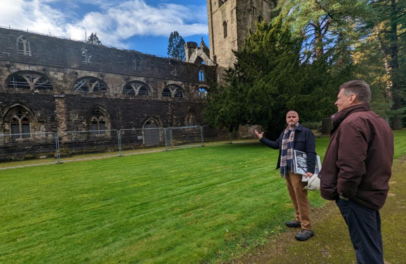 Murdo Fraser MSP during his site visit to Dunkeld Cathedral