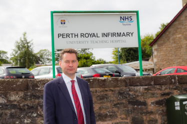 Murdo Fraser MSP at Perth Royal Infirmary